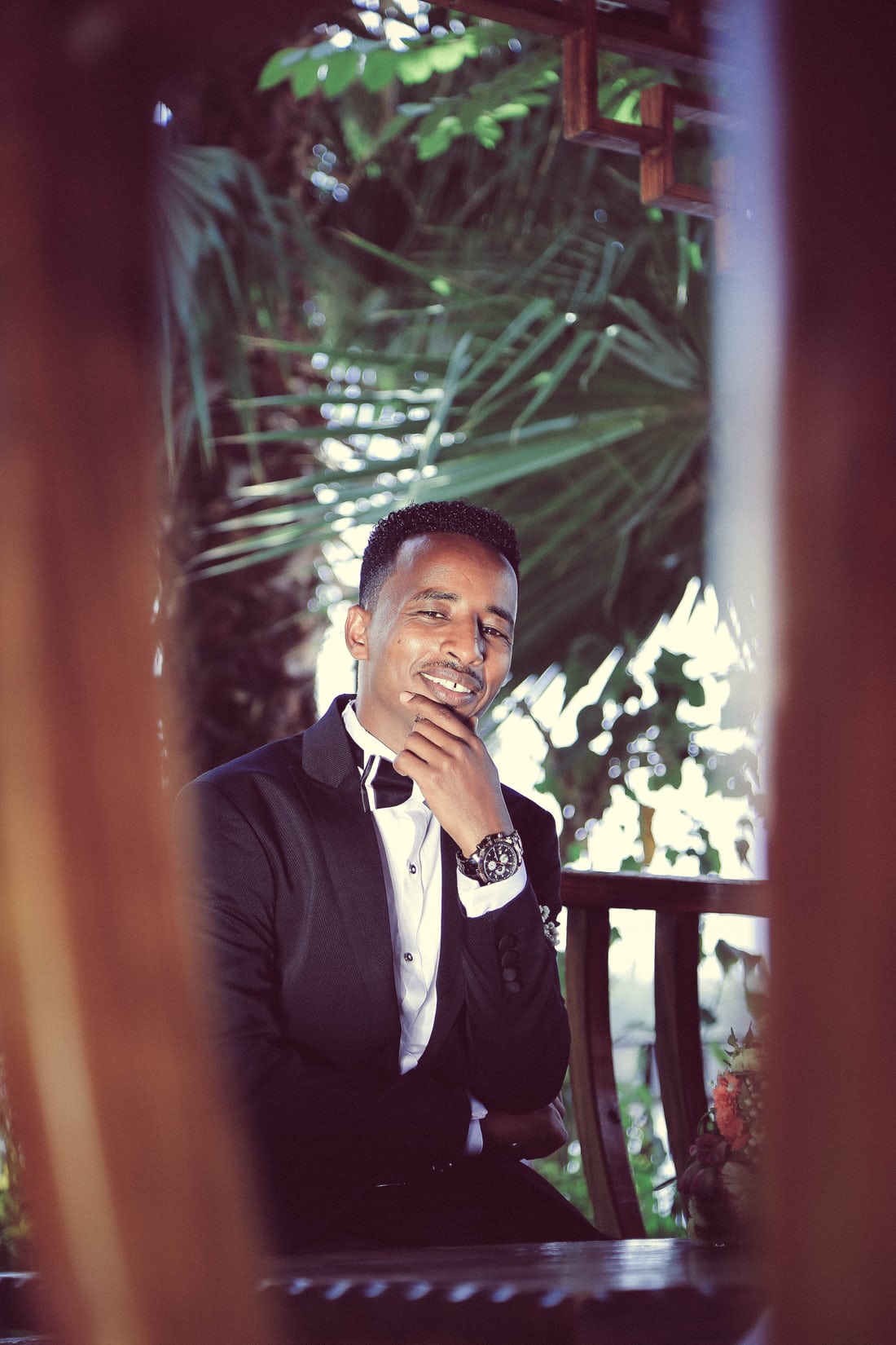 photo-1523121412938-dc85733669b8